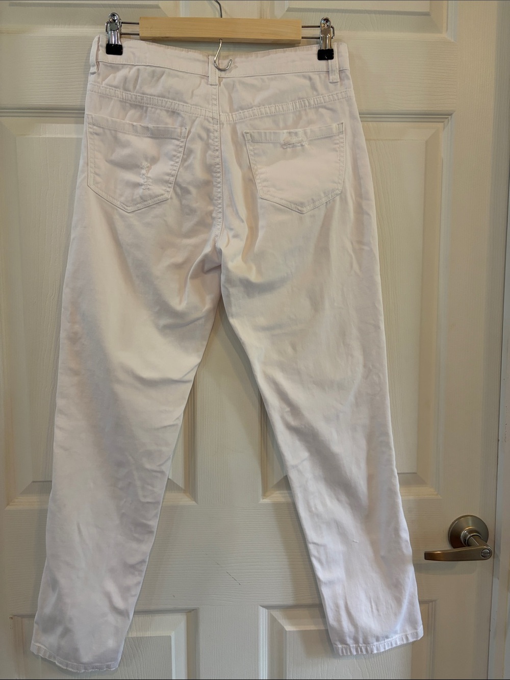 Tribal White Boyfriend Distressed Jeans with Metal Button - Picture 6 of 11